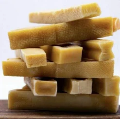 Yak Kaas Hondensnacks - 8 Stuks - 100% Natuurlijk - XS - 20-40 Gram - Kauwstaaf - Kauwbot - Voor De Hond -Hondenartikelen Winkel 1200x1183 1
