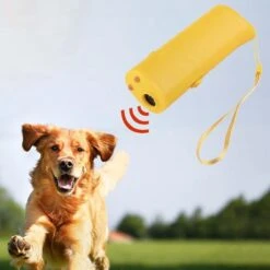 Merkloos Diervriendelijke Ultrasone Anti-Blaf Apparaat - Effectieve Hondentrainer - Anti Blaf Middel - Ultrasone Hondentrainer - Honden Clickertraining - Trainingshulp -Hondenartikelen Winkel 1200x1200 1285