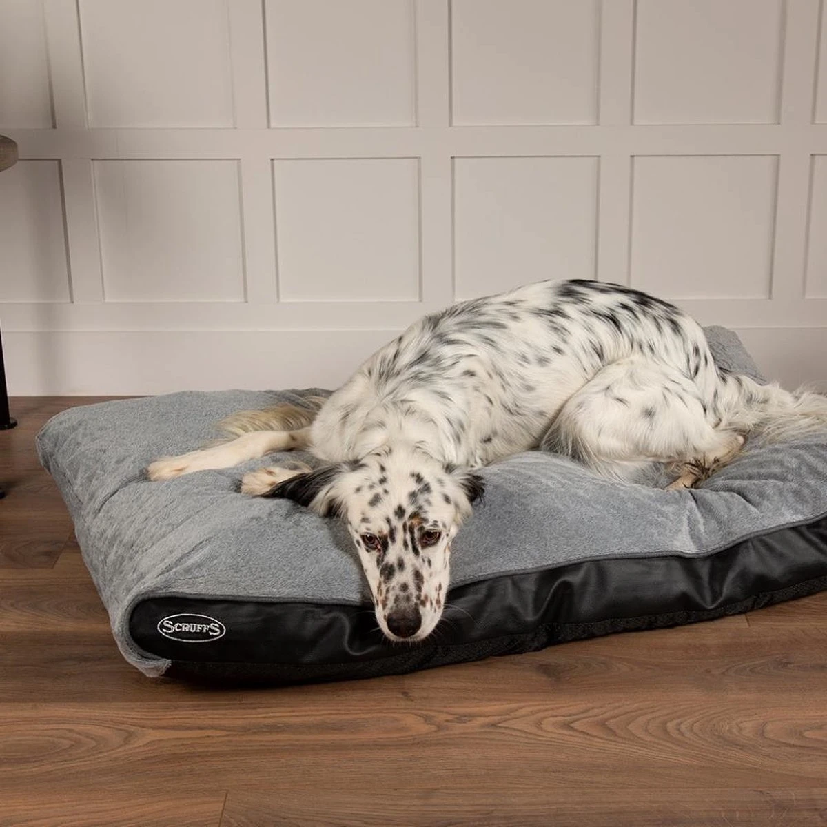 Scruffs Chateau - Hondenbed Orthopedisch Met Memory Foam Voor Extra Steun Voor Rug En Gewrichten - Grijs & Bruin Maat M/L - Kleur: Grijs, Maat: Large 12 Scruffs Chateau - Hondenbed Orthopedisch Met Memory Foam Voor Extra Steun Voor Rug En Gewrichten - Grijs & Bruin Maat M/L - Kleur: Grijs, Maat: Large - Afbeelding 12
