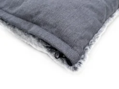 Benzano - Hondenmand - All Season - Wasmachine Wasbaar - Omkeerbaar Kussen - Pluche - Schuimvulling - Grijs - 80 CM 11 Benzano - Hondenmand - All Season - Wasmachine Wasbaar - Omkeerbaar Kussen - Pluche - Schuimvulling - Grijs - 80 CM -Hondenartikelen Winkel 1200x900 29