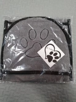 N4dogs – Hondenhanddoek – Honden Handdoek – Microvezel Handdoek – Handdoek Hond – Droogdoek Hond – Dierendeken – Sterk Absorberend – Handdoek Met Zakken - Grijs - 66 X 23 Cm -Hondenartikelen Winkel 899x1200 22